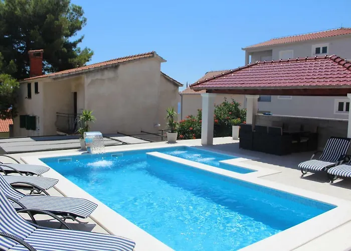 Omazic * 트로기르