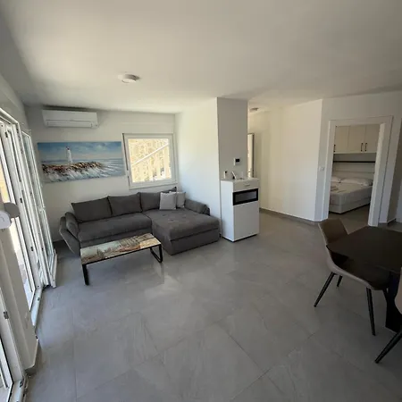 Omazic Apartament Trogir