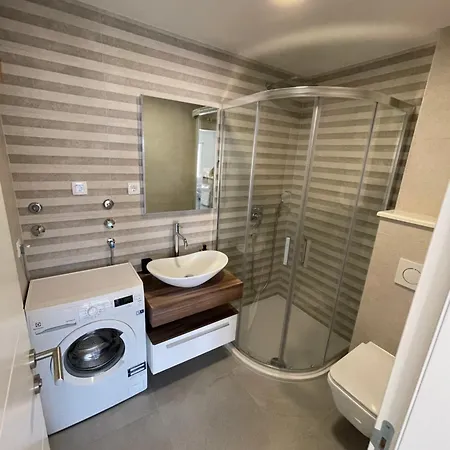 Apartament Omazic *