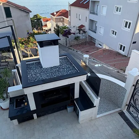 Omazic Apartament Trogir
