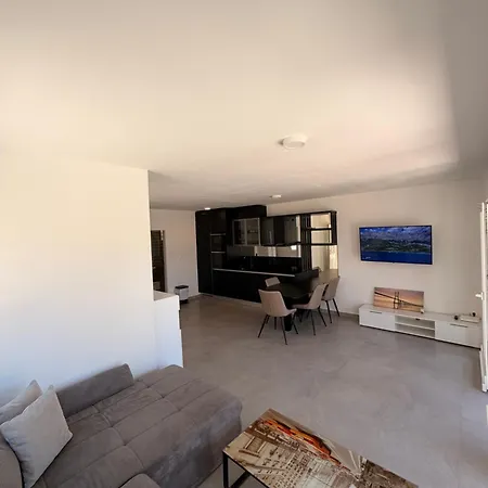 Omazic Apartament Trogir